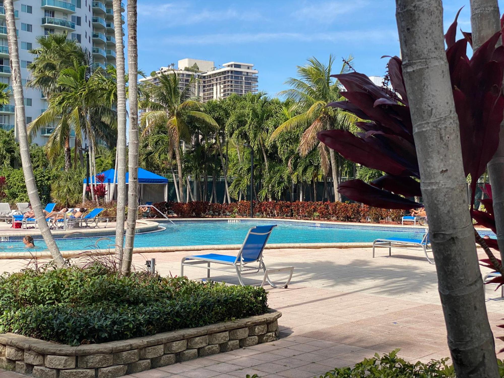 Sunny Isles, Beach Life! Parking Included マイアミビーチ エクステリア 写真