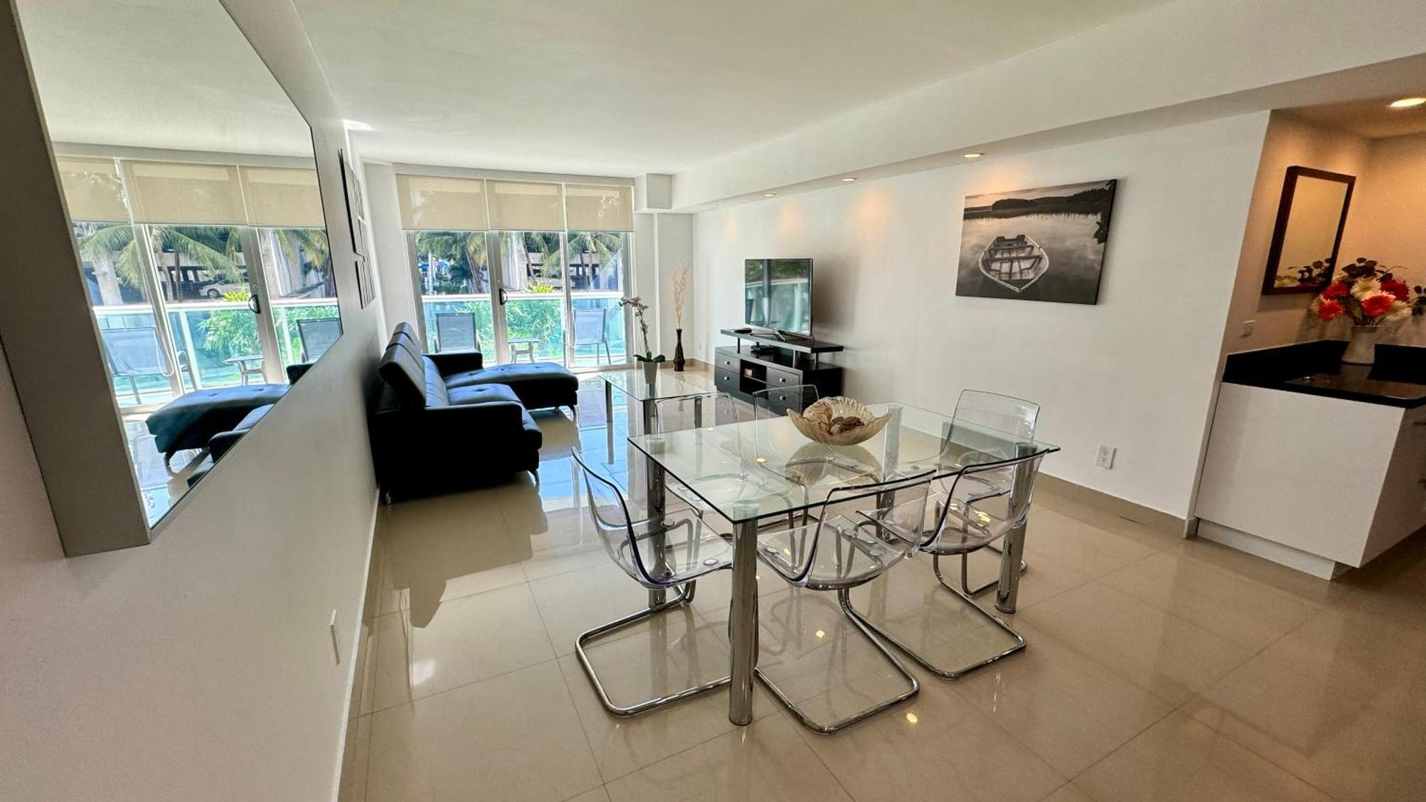 Sunny Isles, Beach Life! Parking Included マイアミビーチ エクステリア 写真